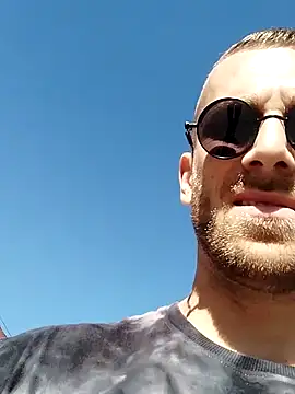 Snapshot of trainwithme chatting on September 19, 2025, 7:54 am trainwithme online show from September 19, 2025, 7:54 am