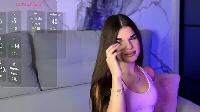 Snapshot of lili_hotly chatting on October 19, 2025, 5:08 am lili hotly online show from October 19, 2025, 5:08 am