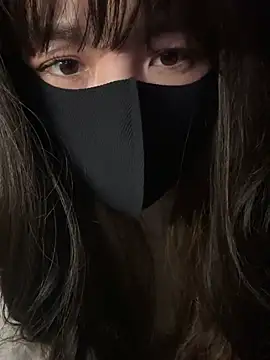 BlushDoll online show from March 19, 2025, 3:40 pm