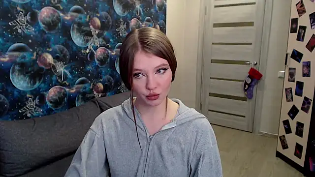 Snapshot of GinnyBlacky chatting on December 15, 2025, 6:23 pm GinnyBlacky online show from December 15, 2025, 6:23 pm