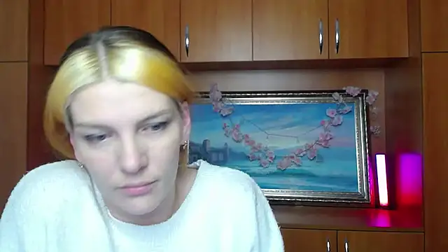 VanessaRey  online show from March 22, 2026, 6:06 am