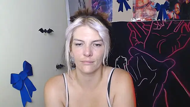 VanessaRey  online show from July 25, 2026, 4:54 am