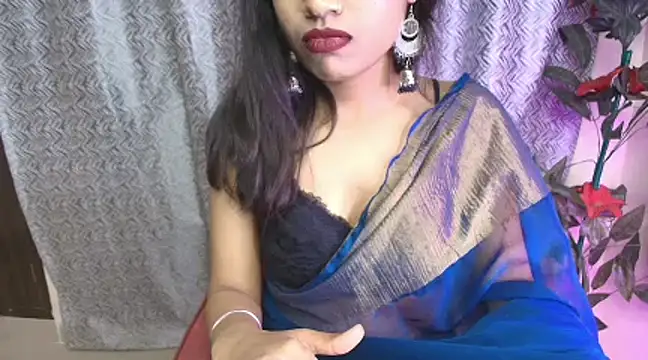 Diora Zara online show from March 18, 2025, 7:10 pm