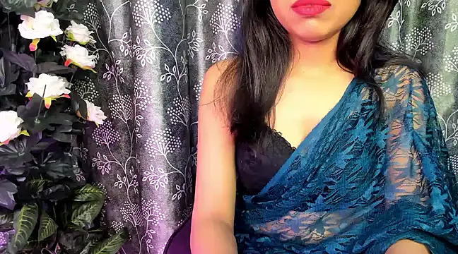 Diora Zara online show from March 21, 2025, 7:46 pm