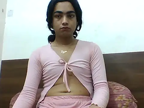 lilysstone12 online show from April 26, 2026, 7:44 pm
