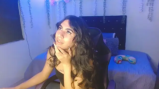 Snapshot of Lyaa_Cute chatting on February 9, 2026, 1:31 am Lyaa Cute online show from February 9, 2026, 1:31 am