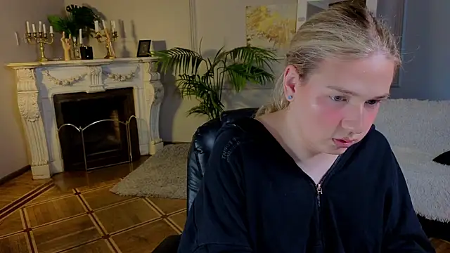 Jes Solar online show from September 14, 2025, 10:47 am