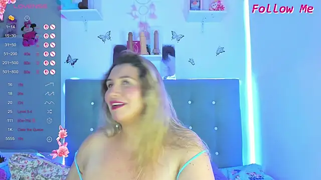 mailyn baker online show from November 17, 2025, 10:37 pm