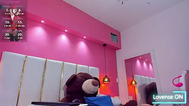 Electtra Scretch online show from October 4, 2025, 3:37 am