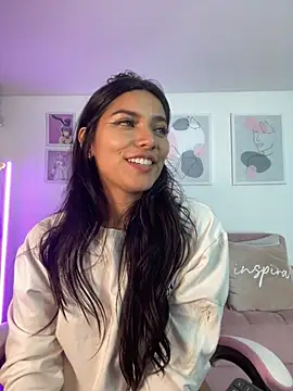 Snapshot of ariana_bae_ chatting on March 20, 2025, 1:35 am ariana bae online show from March 20, 2025, 1:35 am