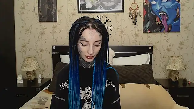 Velvetbat online show from February 7, 2026, 7:01 am