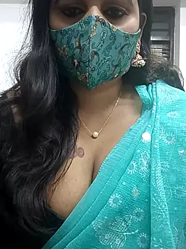 aparna99 online show from November 15, 2025, 9:32 pm