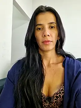 suzy20252 online show from September 25, 2025, 12:53 pm