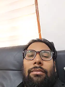 Snapshot of UAjit chatting on May 23, 2026, 8:18 am UAjit online show from May 23, 2026, 8:18 am