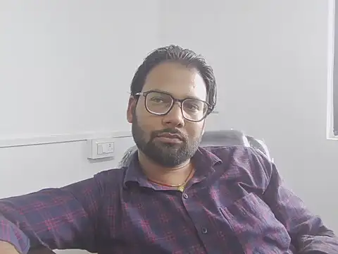 Snapshot of UAjit chatting on June 4, 2026, 9:59 am UAjit online show from June 4, 2026, 9:59 am