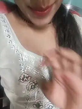Eshwari Chopra online show from June 9, 2026, 3:23 pm