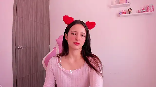 ImBunnyNova online show from February 10, 2026, 1:59 pm