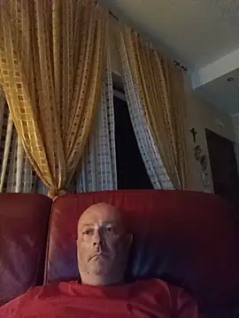 Alexis Bull online show from July 27, 2026, 10:50 pm
