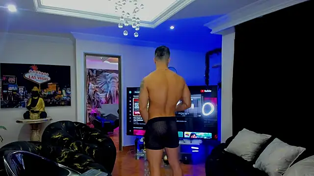 Snapshot of Lukas_Green chatting on December 2, 2025, 5:13 am Lukas Green online show from December 2, 2025, 5:13 am