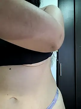 Yuli Mars online show from October 2, 2025, 10:28 pm