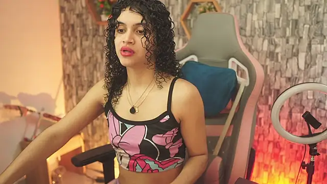 bonniie 98  online show from July 25, 2026, 7:44 pm