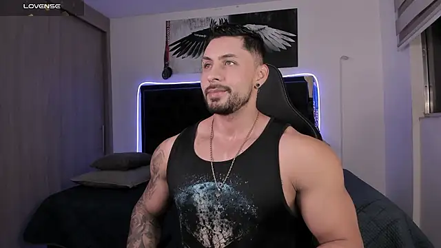 santi aesthetic online show from March 20, 2026, 12:37 am