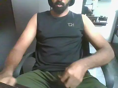 Snapshot of lovelyakash69 chatting on August 4, 2026, 4:48 am lovelyakash69 online show from August 4, 2026, 4:48 am