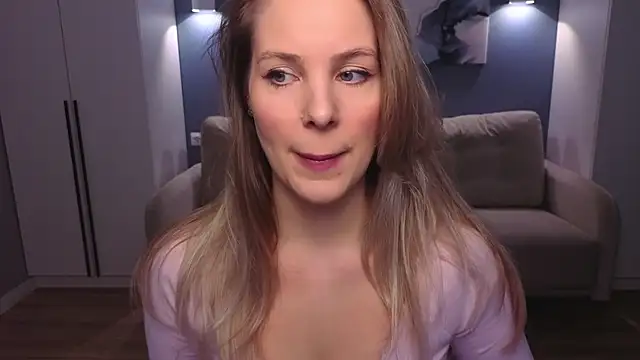 MelanieBennett online show from March 11, 2026, 6:08 am