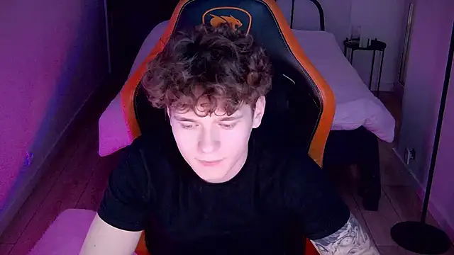 DanyDavis online show from September 10, 2025, 5:46 pm