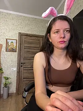 MariannaSida online show from April 2, 2026, 6:33 am