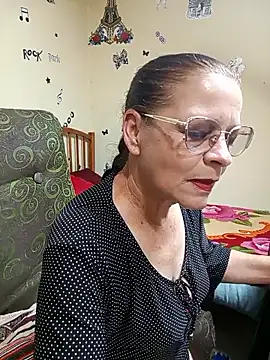 katrina perez online show from September 10, 2025, 9:37 pm