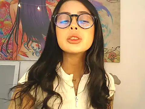 Snapshot of Sweetcandy18_Little chatting on November 9, 2025, 9:02 pm Sweetcandy18 Little online show from November 9, 2025, 9:02 pm