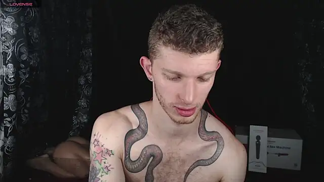 Snapshot of andrewxbi chatting on February 16, 2026, 3:41 pm andrewxbi online show from February 16, 2026, 3:41 pm