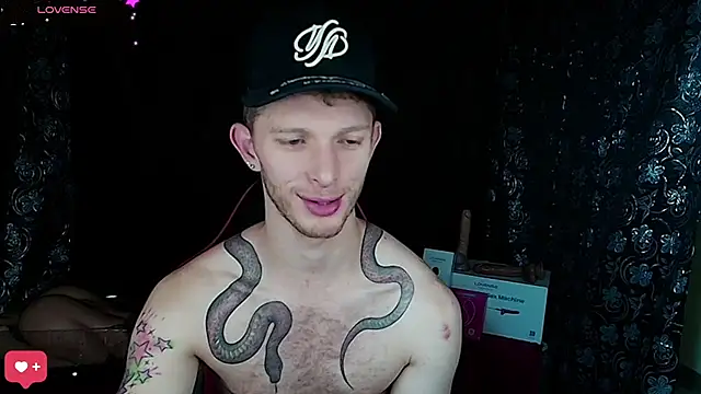 Snapshot of andrewxbi chatting on February 21, 2026, 3:13 pm andrewxbi online show from February 21, 2026, 3:13 pm