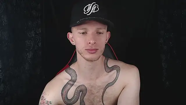 Snapshot of andrewxbi chatting on March 4, 2026, 3:18 pm andrewxbi online show from March 4, 2026, 3:18 pm