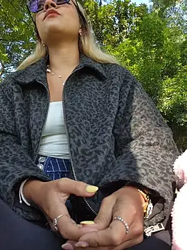 Pretty roxxyy online show from February 28, 2026, 12:50 pm