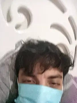 leona633 online show from March 22, 2025, 12:35 pm