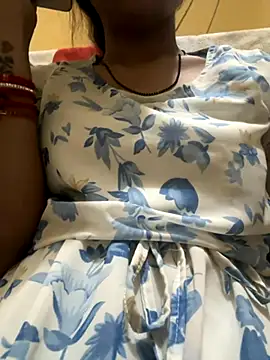 Snapshot of Janvi_1-33 chatting on September 23, 2025, 9:07 pm Janvi 1-33 online show from September 23, 2025, 9:07 pm
