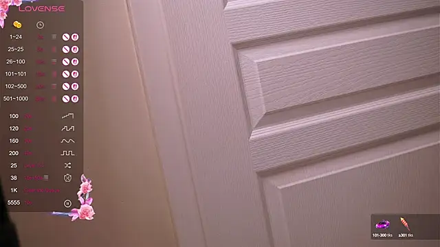 RubyxBanks online show from September 24, 2025, 9:29 pm