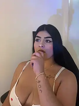 Kariina  69 online show from July 27, 2026, 8:05 pm