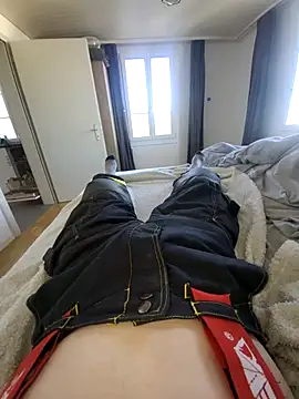 Snapshot of geilerschwanz556r7 chatting on November 15, 2025, 12:56 pm geilerschwanz556r7 online show from November 15, 2025, 12:56 pm