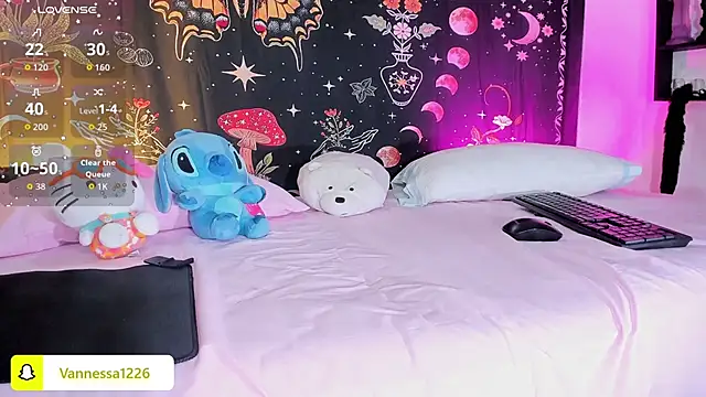 Maddy rosse12 online show from December 3, 2025, 10:30 pm