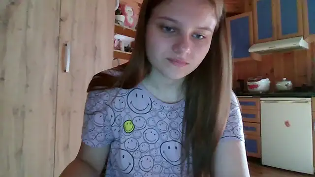 Little shygirl online show from September 15, 2025, 4:12 am