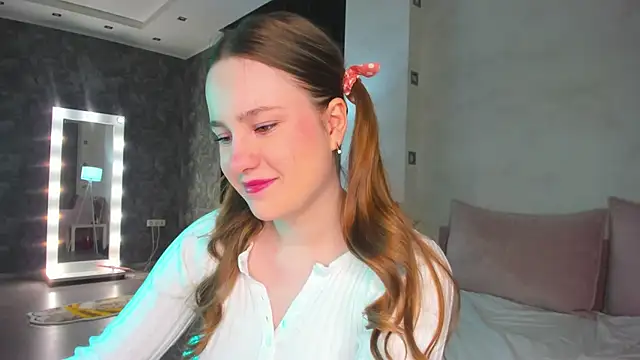 Snapshot of Candy_Cansew chatting on February 18, 2026, 9:05 am Candy Cansew online show from February 18, 2026, 9:05 am