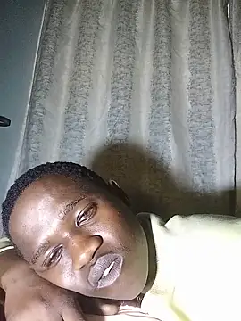 Snapshot of Thenaughtyboy360 chatting on July 2, 2026, 5:35 am Thenaughtyboy360 online show from July 2, 2026, 5:35 am
