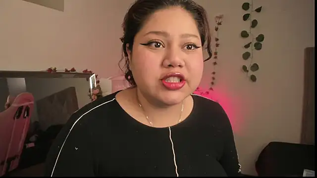 Paprika  online show from September 25, 2025, 6:33 pm