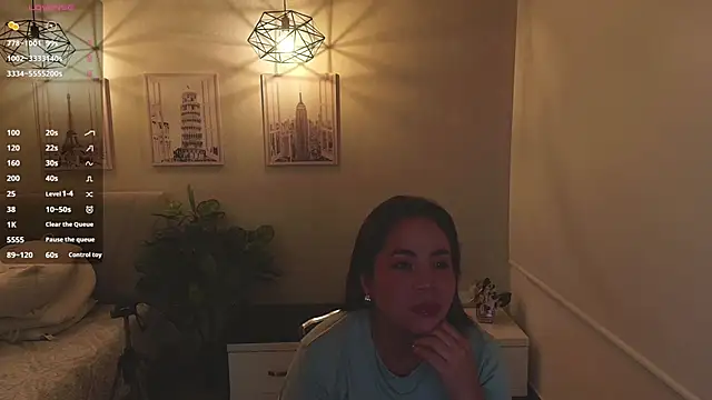  Victoria Collins online show from September 30, 2025, 11:04 am