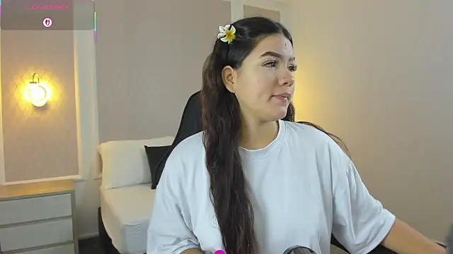 Snapshot of malu_03x chatting on September 25, 2025, 2:15 am malu 03x online show from September 25, 2025, 2:15 am