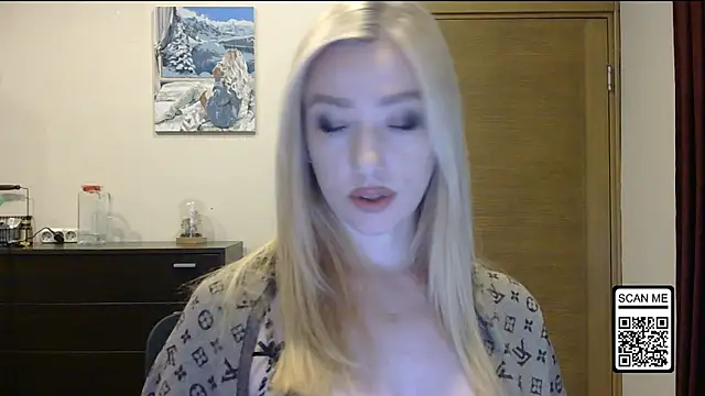 Wild Silk Desire online show from October 15, 2025, 1:55 pm