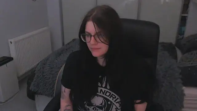 Snapshot of GothSuccubusBabe chatting on June 3, 2026, 10:59 pm GothSuccubusBabe online show from June 3, 2026, 10:59 pm
